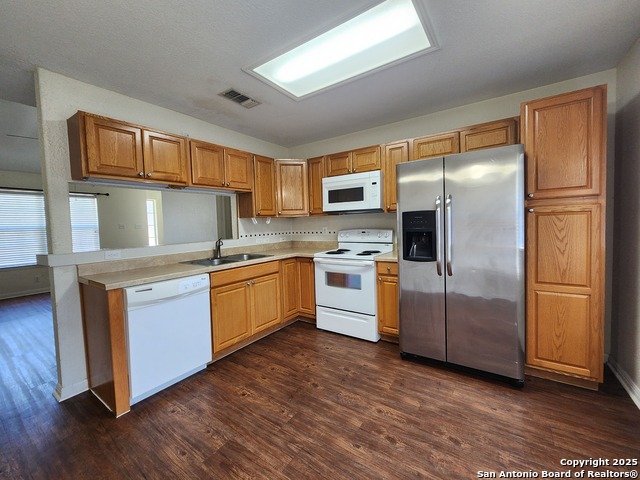 Image 7 of 17 For 249 Glenbrook Dr