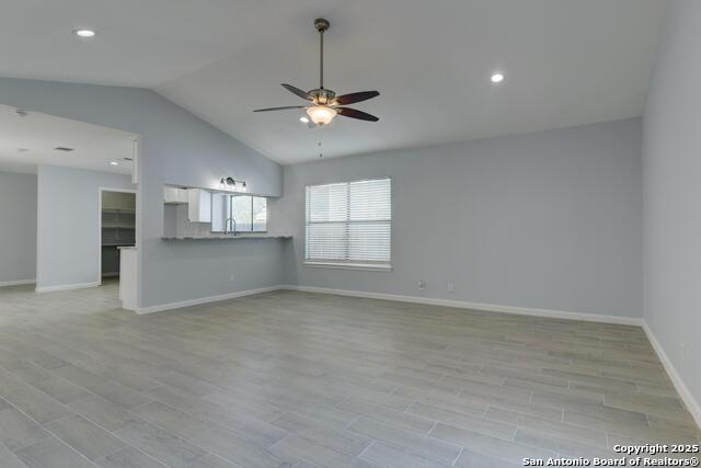 Image 4 of 26 For 5783 Larkdale
