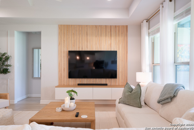 Image 7 of 27 For 7827 Cypress