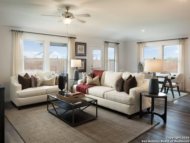 Image 4 of 9 For 951 Earp Blvd
