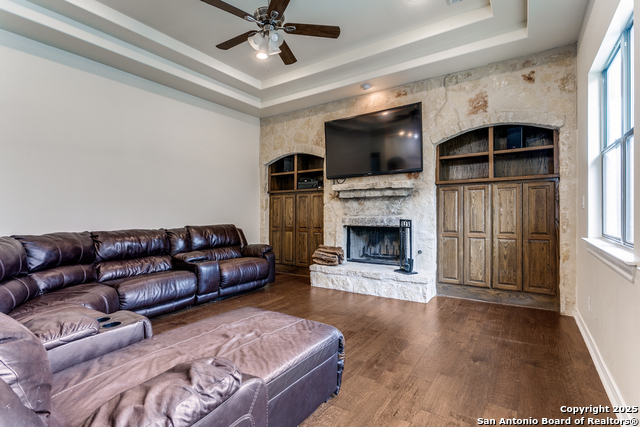 Image 3 of 25 For 18406 Emerald Forest Dr.