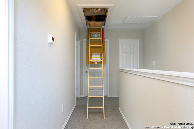 Image 16 of 17 For 6922 Crestway Rd