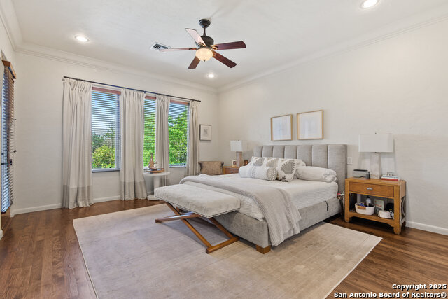 Listing photo id 16 for 311 Elizabeth