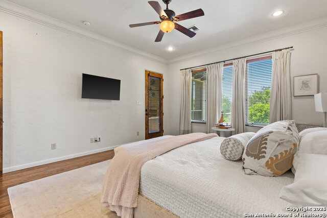 Listing photo id 17 for 311 Elizabeth