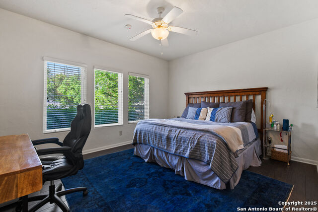 Listing photo id 28 for 311 Elizabeth