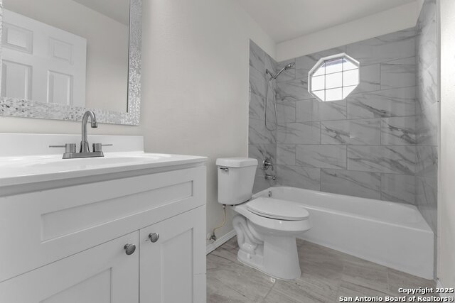 Image 28 of 36 For 11319 Enclave