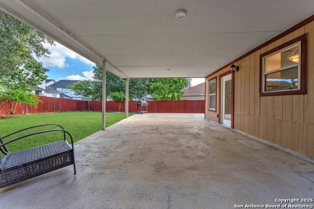 Image 34 of 36 For 11319 Enclave