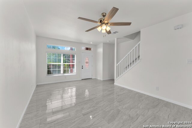 Image 8 of 36 For 11319 Enclave