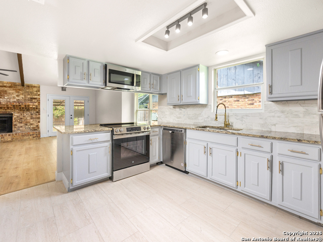 Image 10 of 25 For 4905 Tiffany Ln