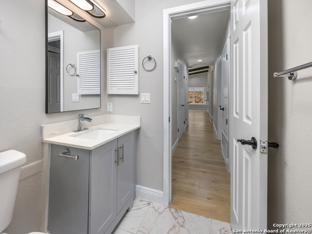 Image 17 of 25 For 4905 Tiffany Ln