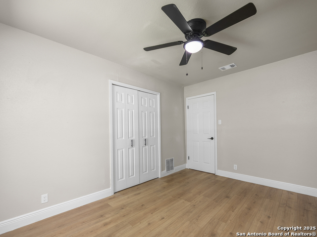 Image 19 of 25 For 4905 Tiffany Ln