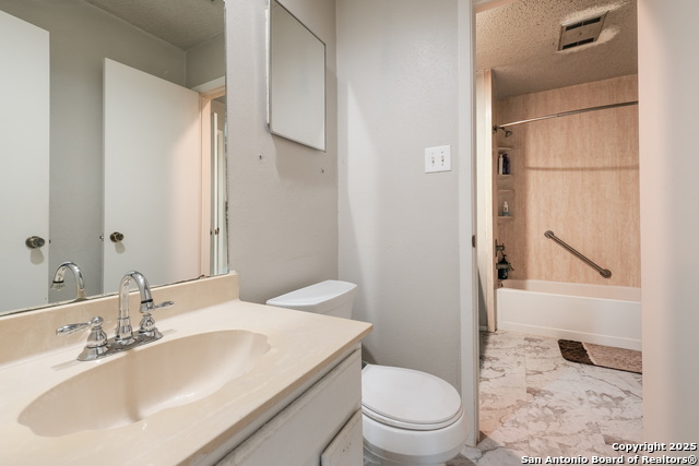 Image 19 of 29 For 9634 Adams Hill Dr.