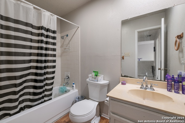 Image 25 of 29 For 9634 Adams Hill Dr.