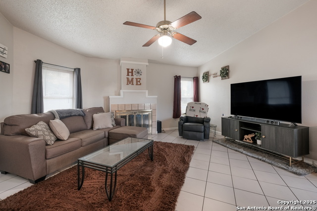 Image 4 of 29 For 9634 Adams Hill Dr.