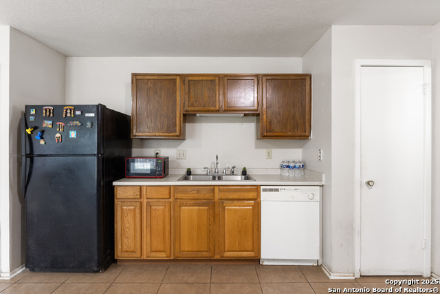 Listing photo id 5 for 7106 Gulf Shore