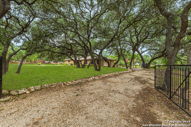 Details for 6674 Pembroke Rd, San Antonio, TX 78240