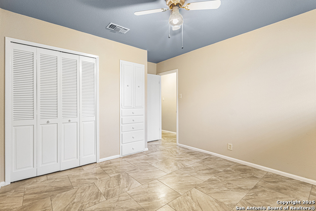 Listing photo id 11 for 6674 Pembroke Rd