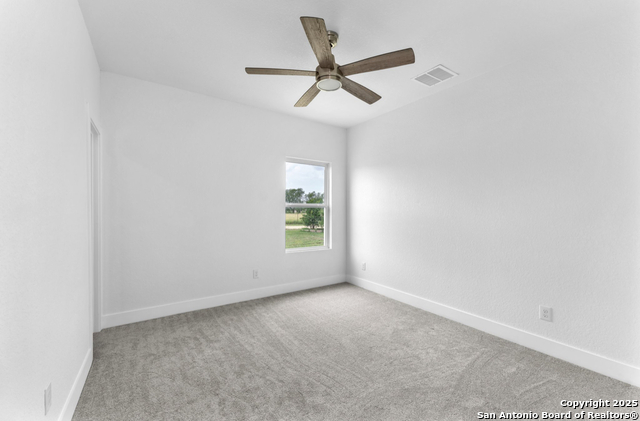 Image 27 of 36 For 285 Medina Verde Dr