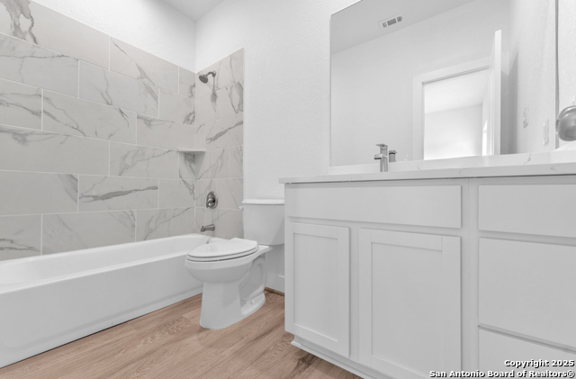 Image 28 of 36 For 285 Medina Verde Dr