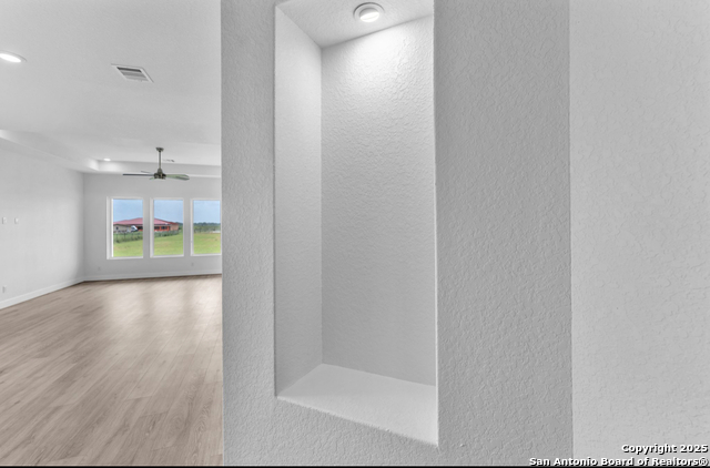Image 6 of 36 For 285 Medina Verde Dr