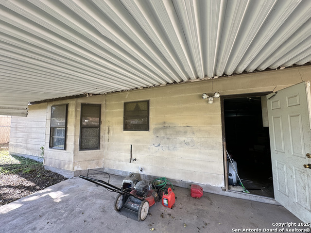 Image 28 of 28 For 5911 Thornwood