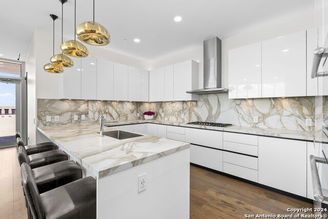 Image 13 of 36 For 123 Lexington Ave  1501
