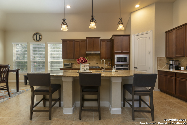 Image 9 of 42 For 23903 Alpine Ldg