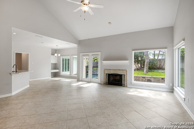 Image 14 of 43 For 15903 Lofty Heights
