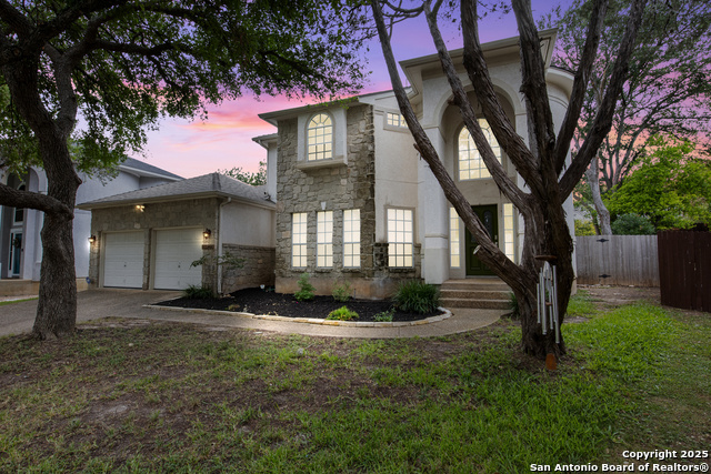Image 6 of 43 For 15903 Lofty Heights