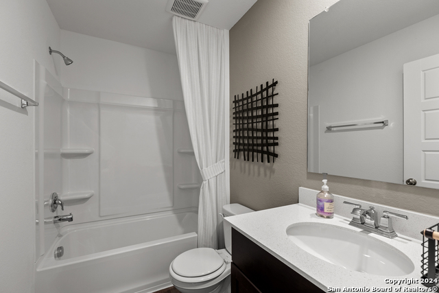 Image 17 of 22 For 8128 Hamrick Circle