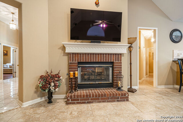 Listing photo id 17 for 26304 Tiffnilee