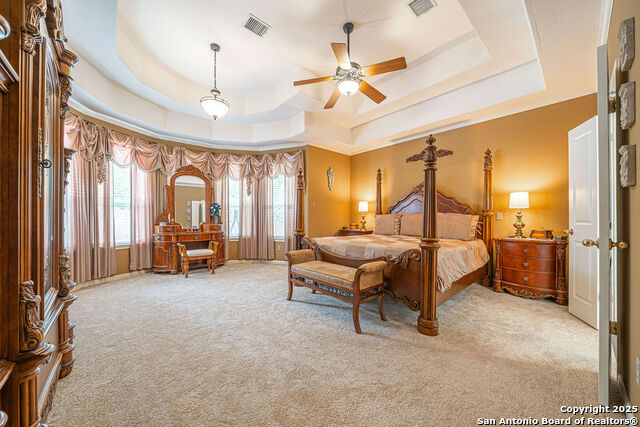 Listing photo id 6 for 26304 Tiffnilee