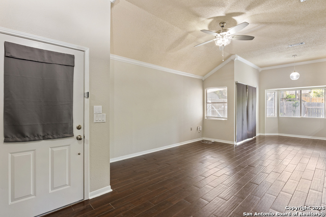 Image 11 of 34 For 4242 Shady Tree Ln