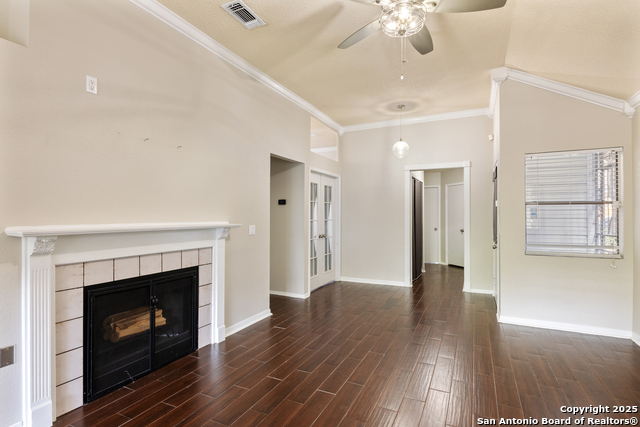 Image 13 of 34 For 4242 Shady Tree Ln