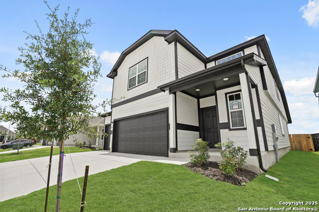 Listing photo id 0 for 1209 Marvin Grove