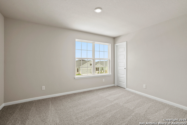 Listing photo id 20 for 1209 Marvin Grove
