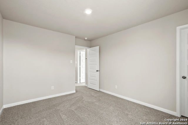 Listing photo id 22 for 1209 Marvin Grove