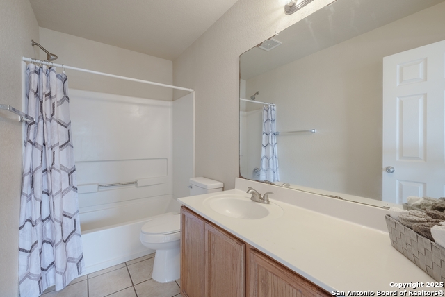 Image 23 of 29 For 6714 Raintree Pl