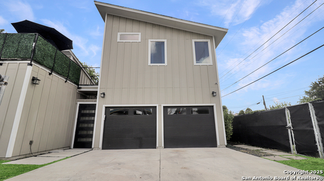 Details for 327 Jackson  , San Antonio, TX 78212