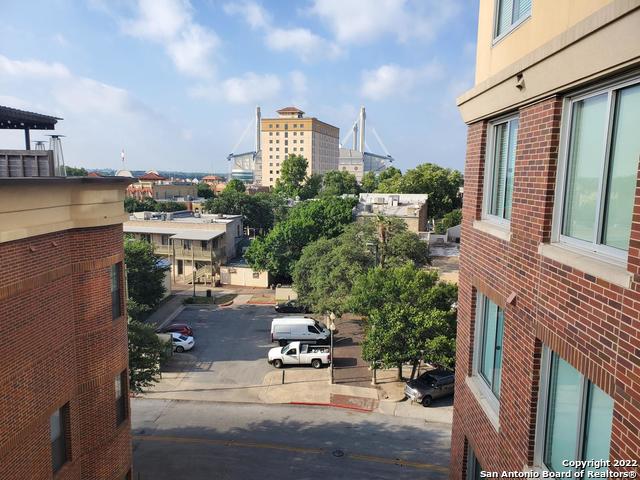Image 14 of 29 For 215 Center St.  505