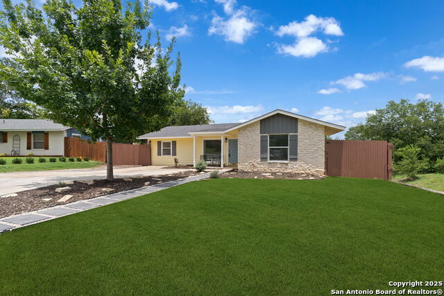 Details for 12202 Hollow Glen, Live Oak, TX 78233