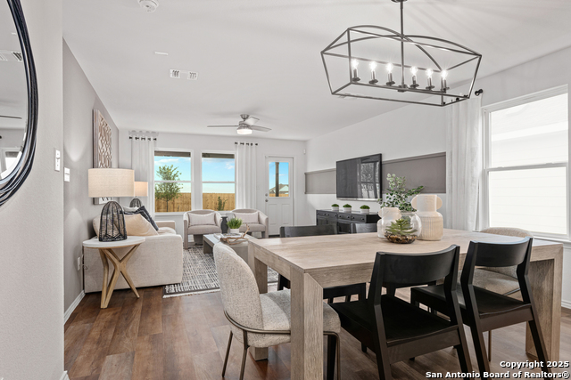 Listing photo id 6 for 8108 Brandy Branch