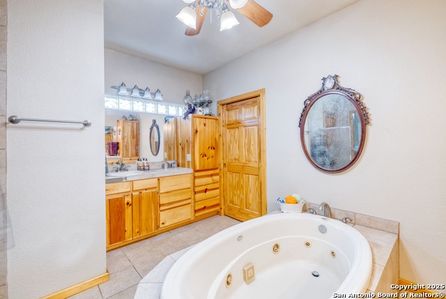Listing photo id 9 for 498 Camino Del Rancho