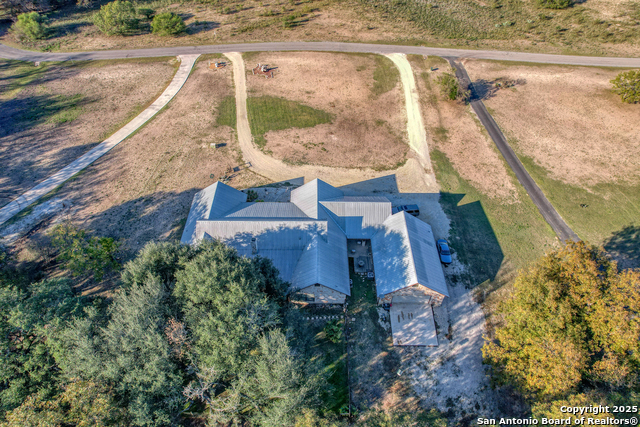 Listing photo id 22 for 498 Camino Del Rancho
