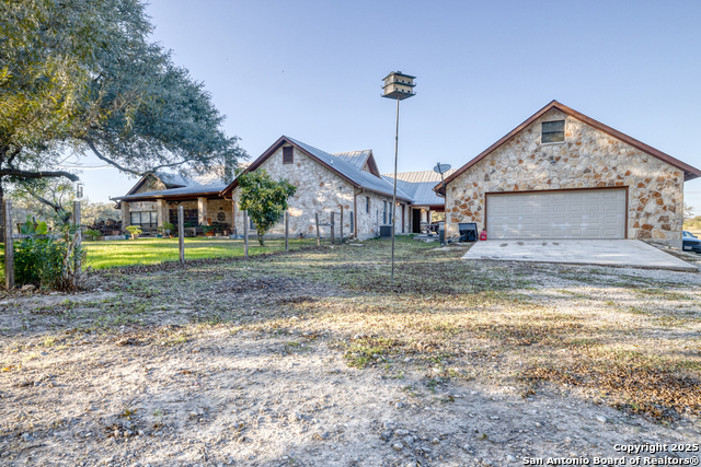 Listing photo id 23 for 498 Camino Del Rancho