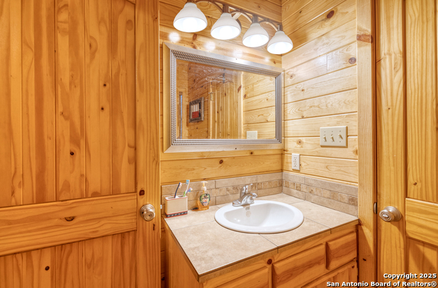 Listing photo id 26 for 498 Camino Del Rancho