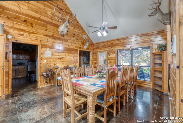 Listing photo id 6 for 498 Camino Del Rancho
