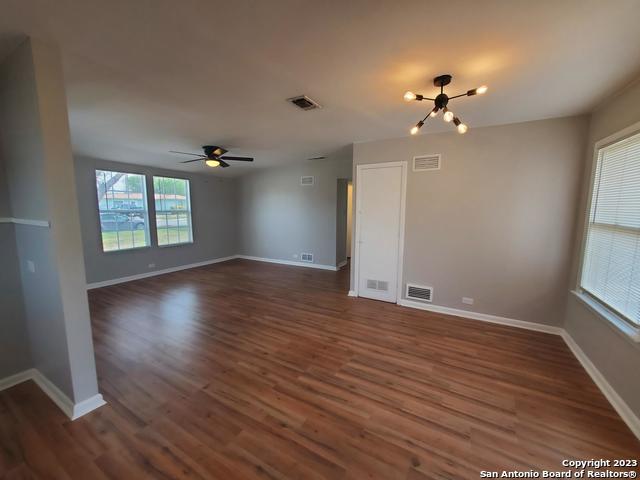 Image 10 of 22 For 654 Santa Monica