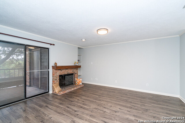 Listing photo id 6 for 4212 Medical Dr  109