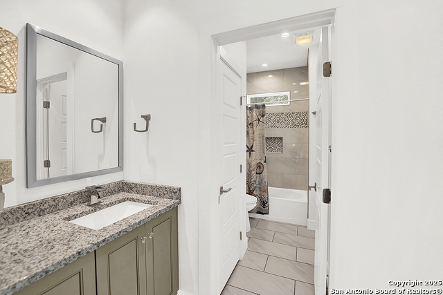 Image 31 of 38 For 115 Sendera Way